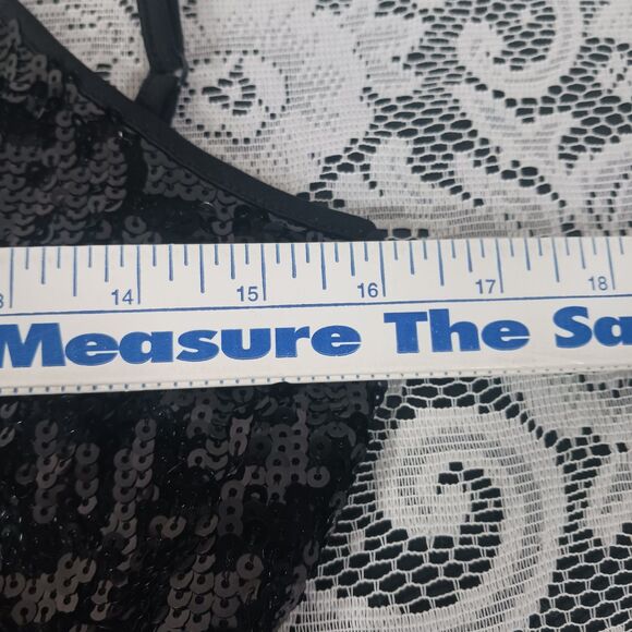 Sparkly Sequins Fitted Backless Mini Dress - Picture 11 of 13